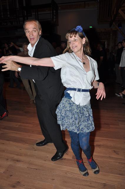 min 2013 12 01 station danse 242